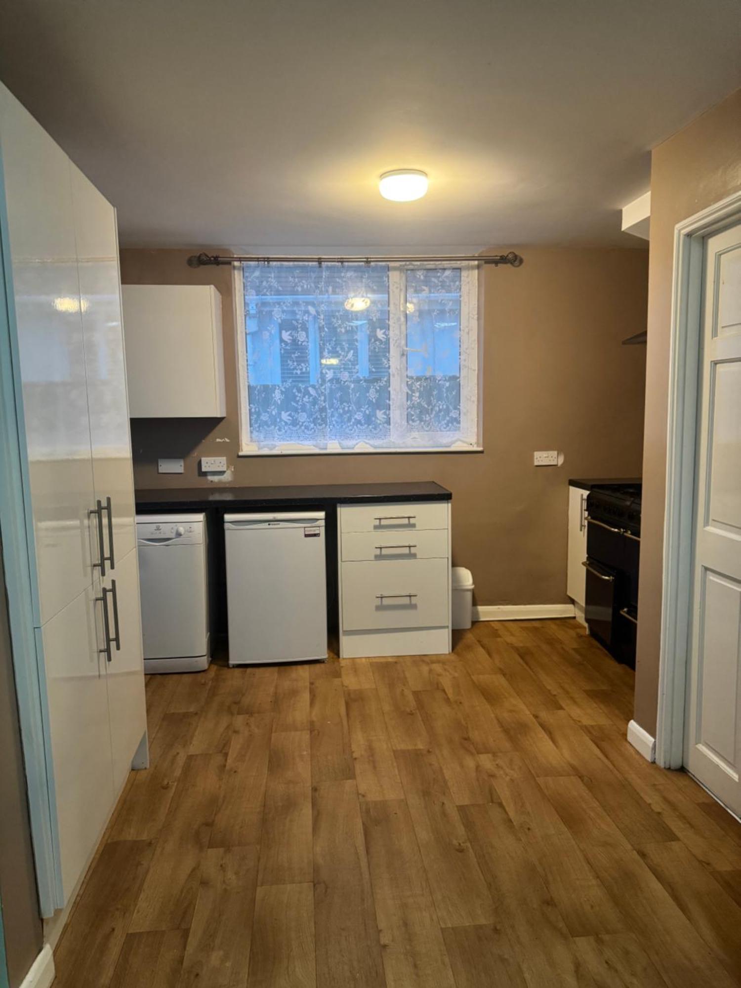 Jxb Homes - Lovely And Spacious Rooms Cliftonville Eksteriør bilde