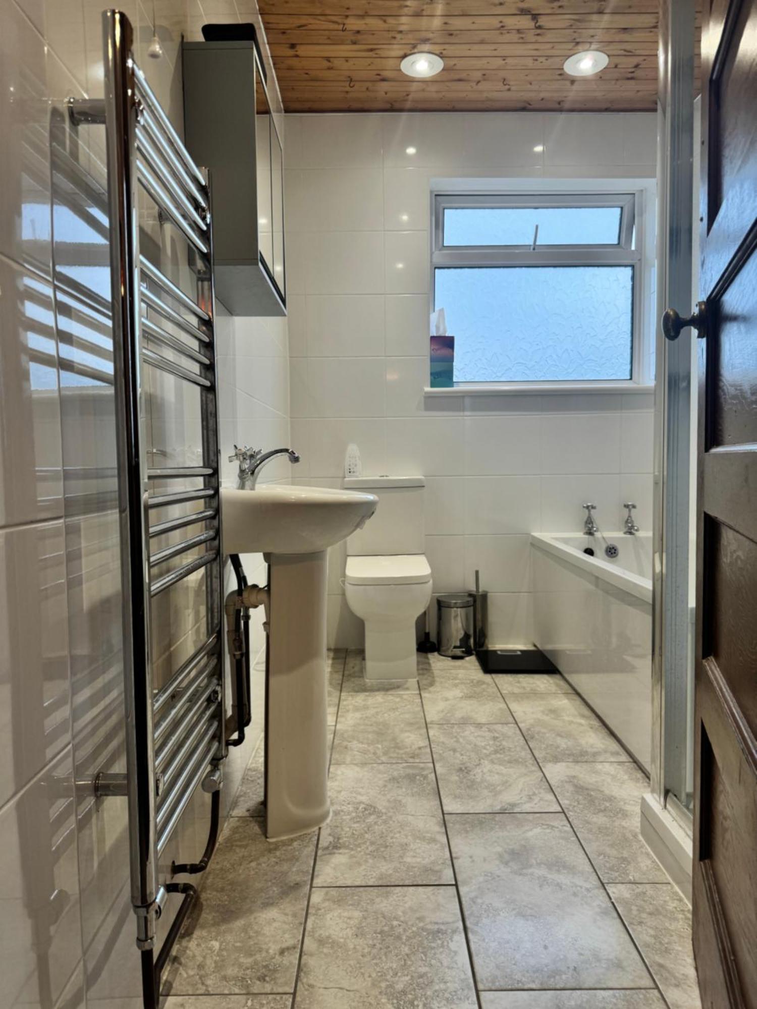 Jxb Homes - Lovely And Spacious Rooms Cliftonville Eksteriør bilde