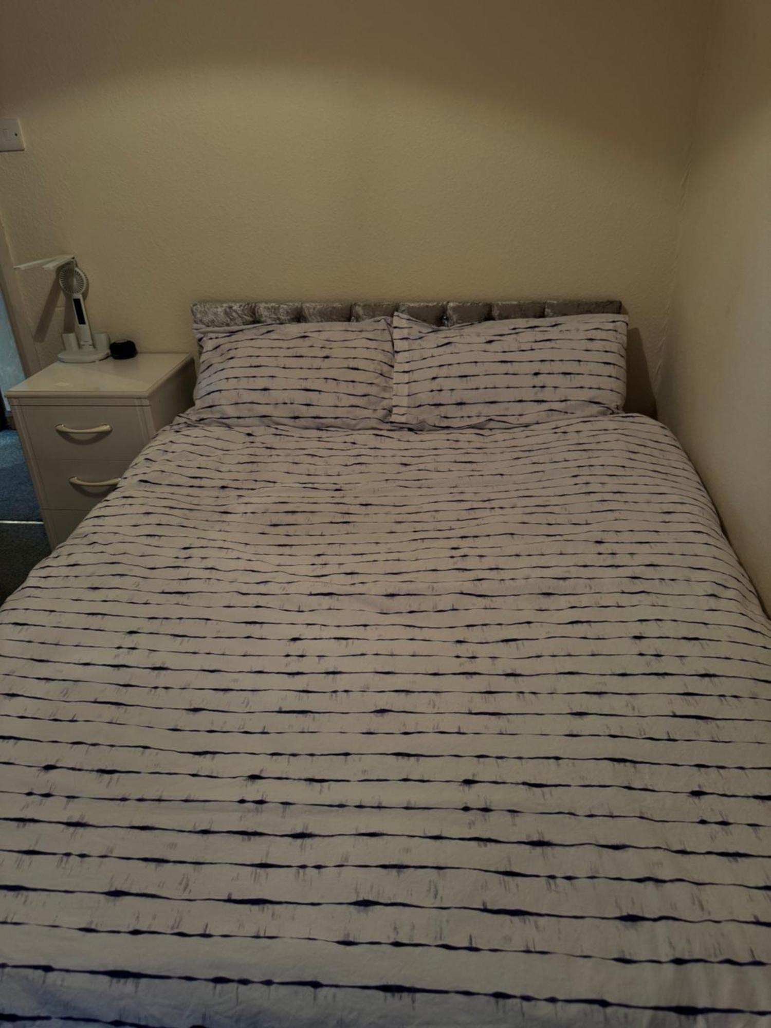 Jxb Homes - Lovely And Spacious Rooms Cliftonville Eksteriør bilde