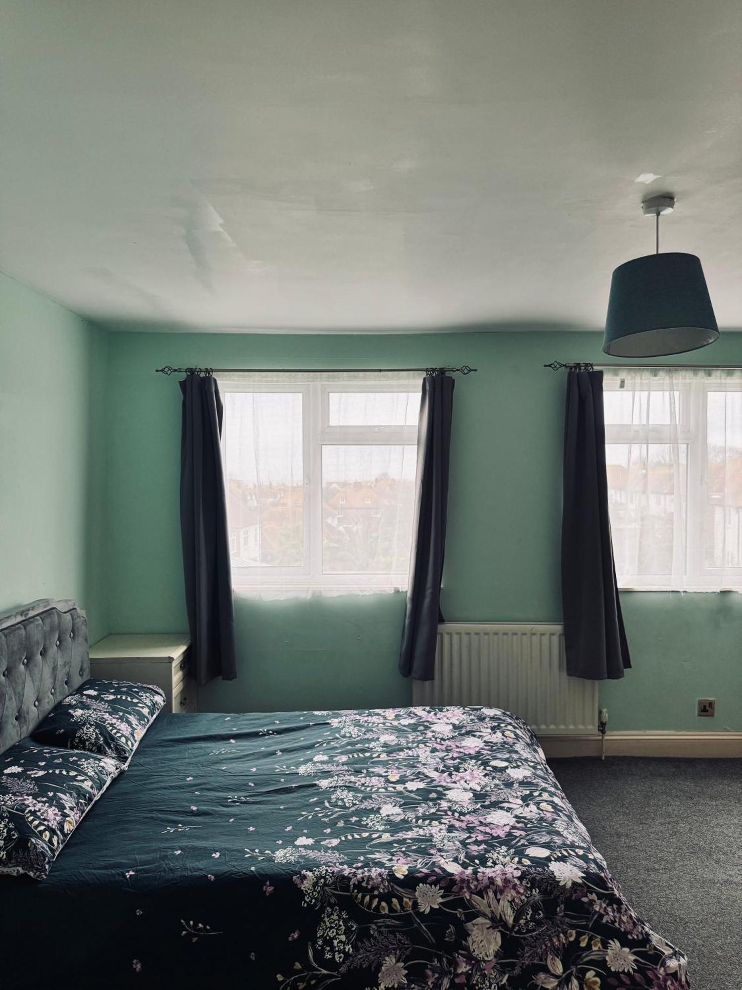 Jxb Homes - Lovely And Spacious Rooms Cliftonville Eksteriør bilde