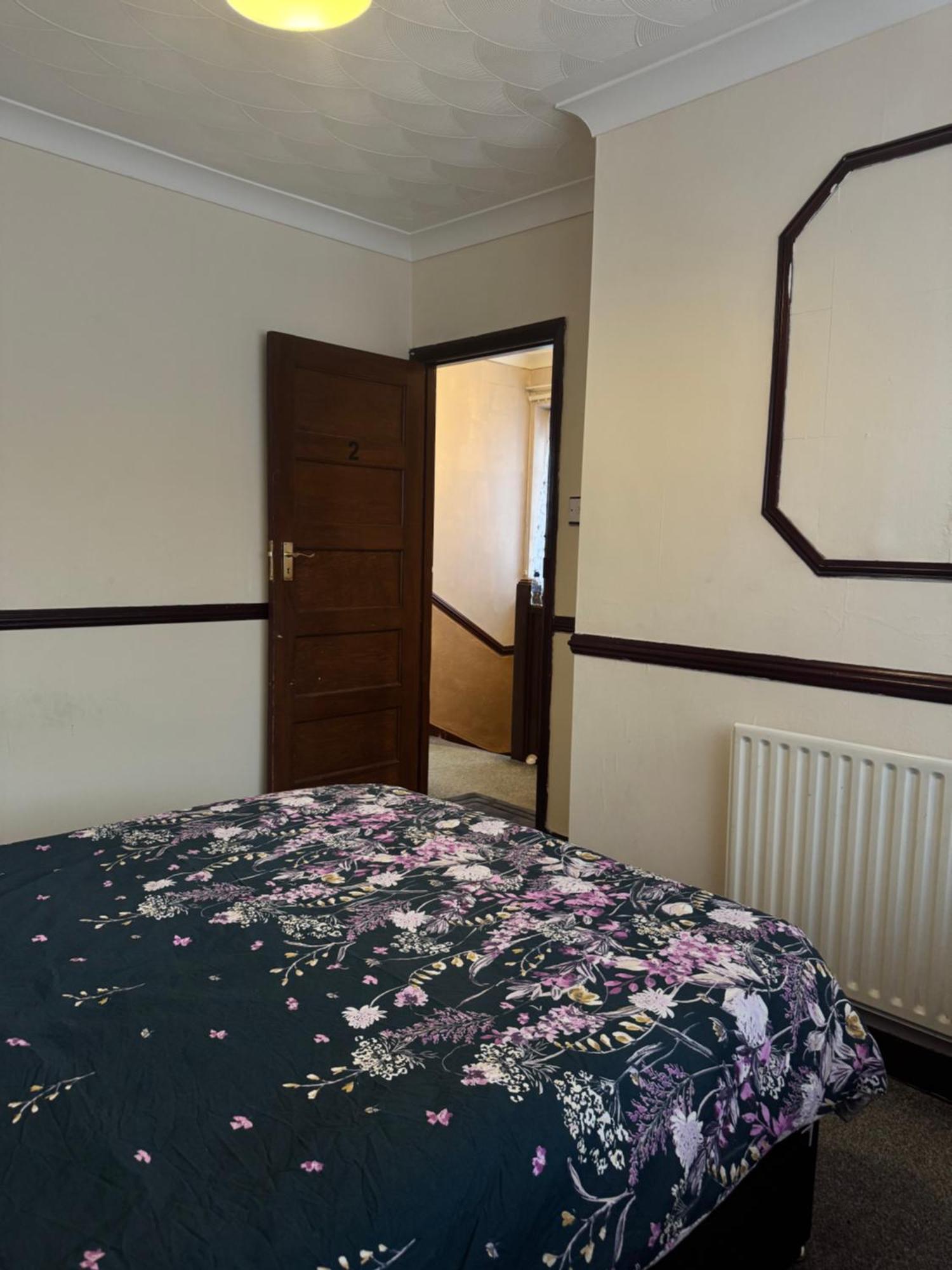 Jxb Homes - Lovely And Spacious Rooms Cliftonville Eksteriør bilde